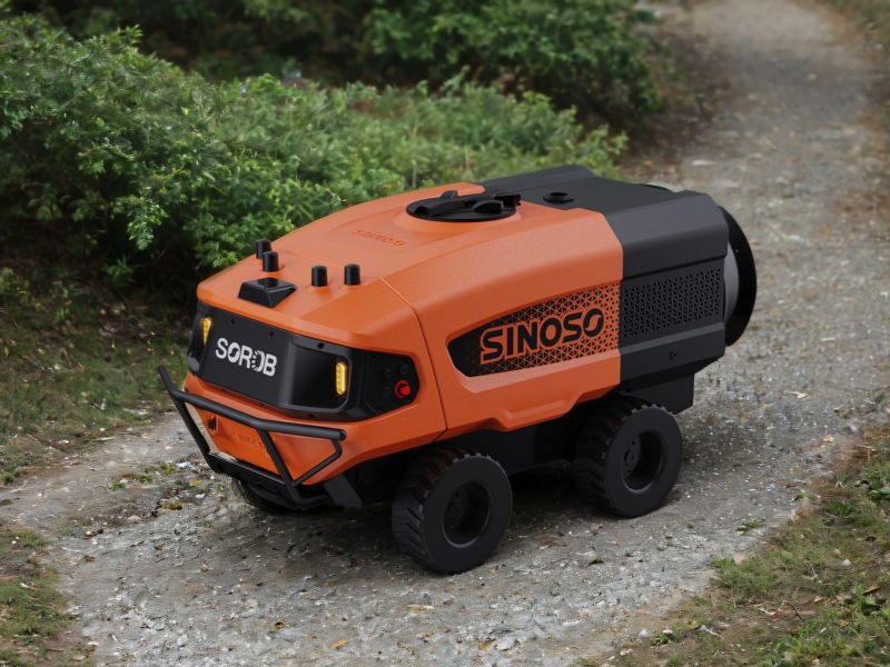 SINOSO-SOROB-300C-all-terrain-hybrid-power-smart-agriculture-robot
